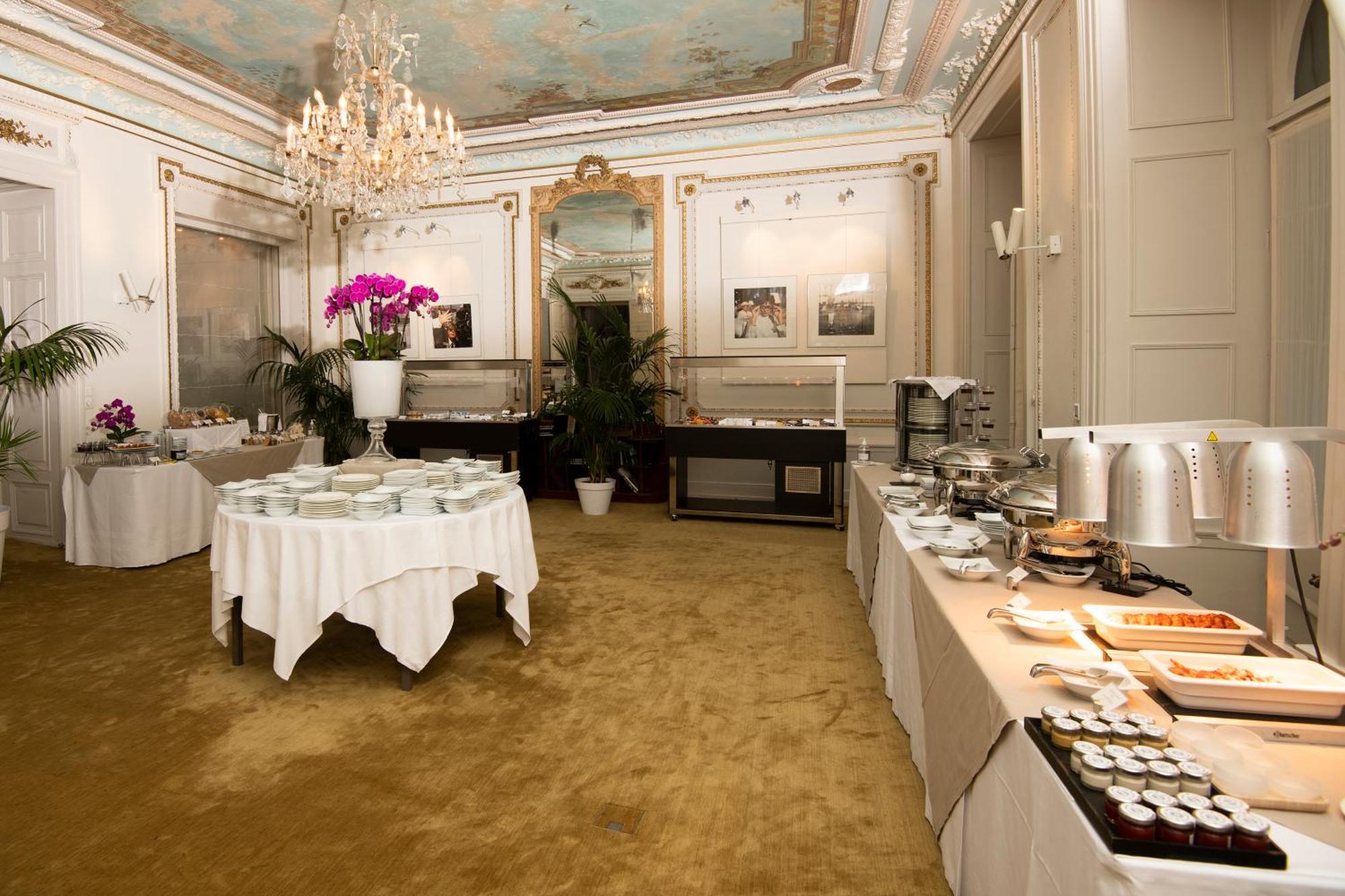 Des Trois Couronnes & - The Leading Of The World Hotel Vevey
