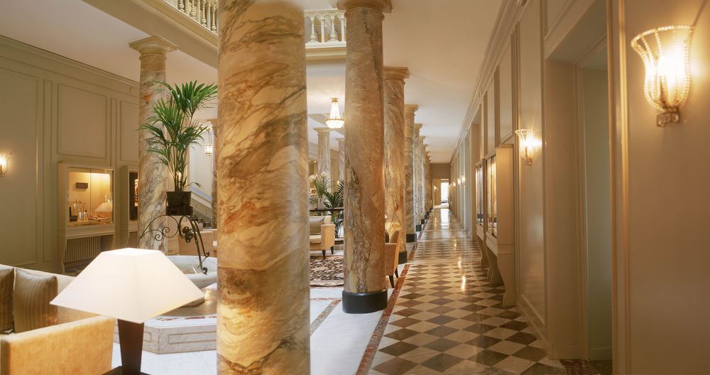 Hotel Des Trois Couronnes & - The Leading Of The World 5*